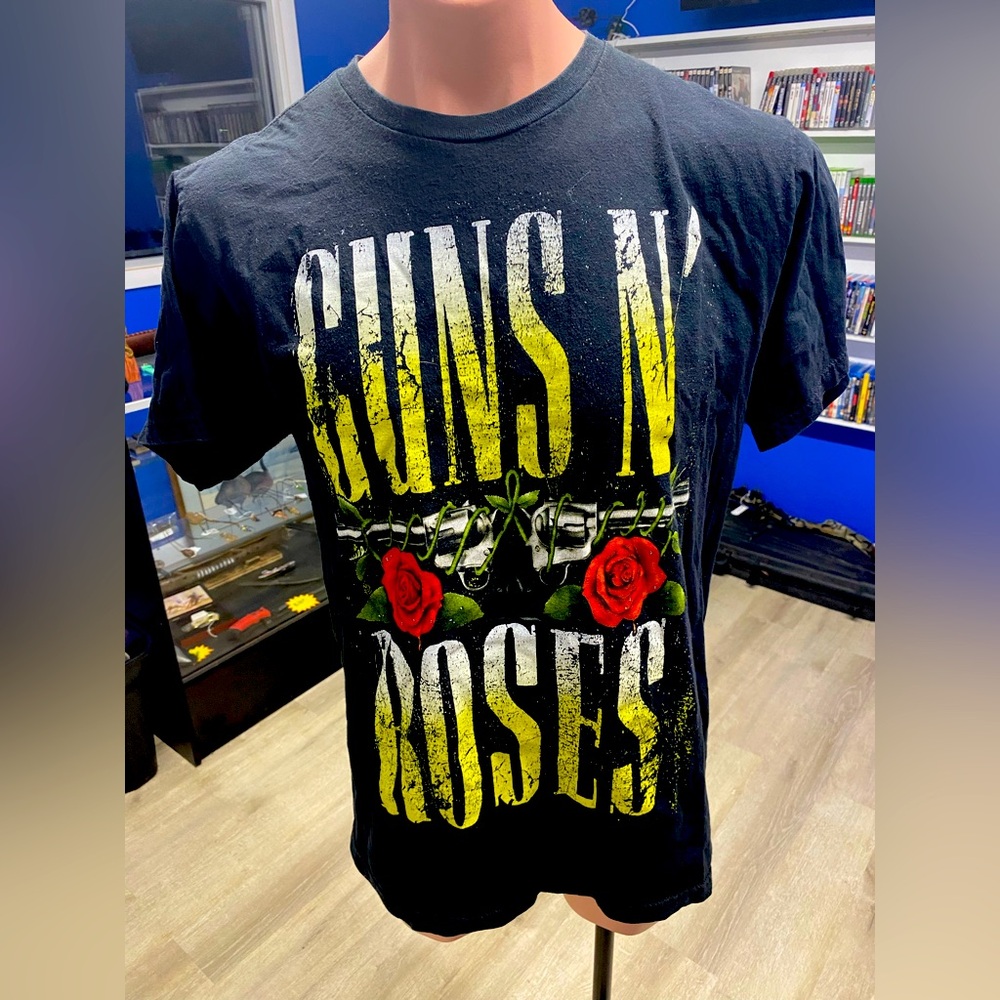 Vintage style Guns and Roses graphic T shirt XL
